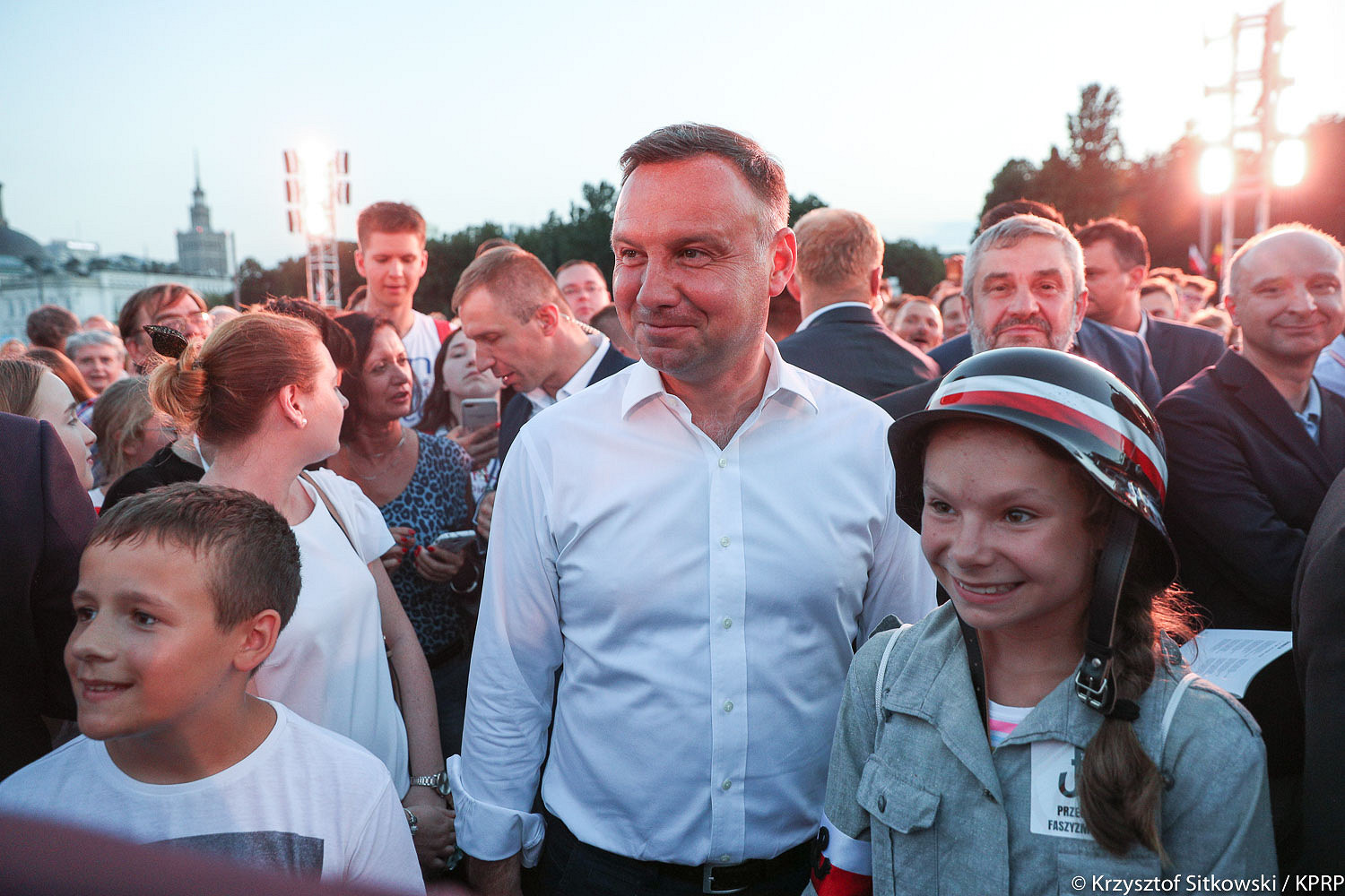 (Nie)zakazane piosenki powstańcze na Placu Piłsudskiego - zdjęcie w treści artykułu