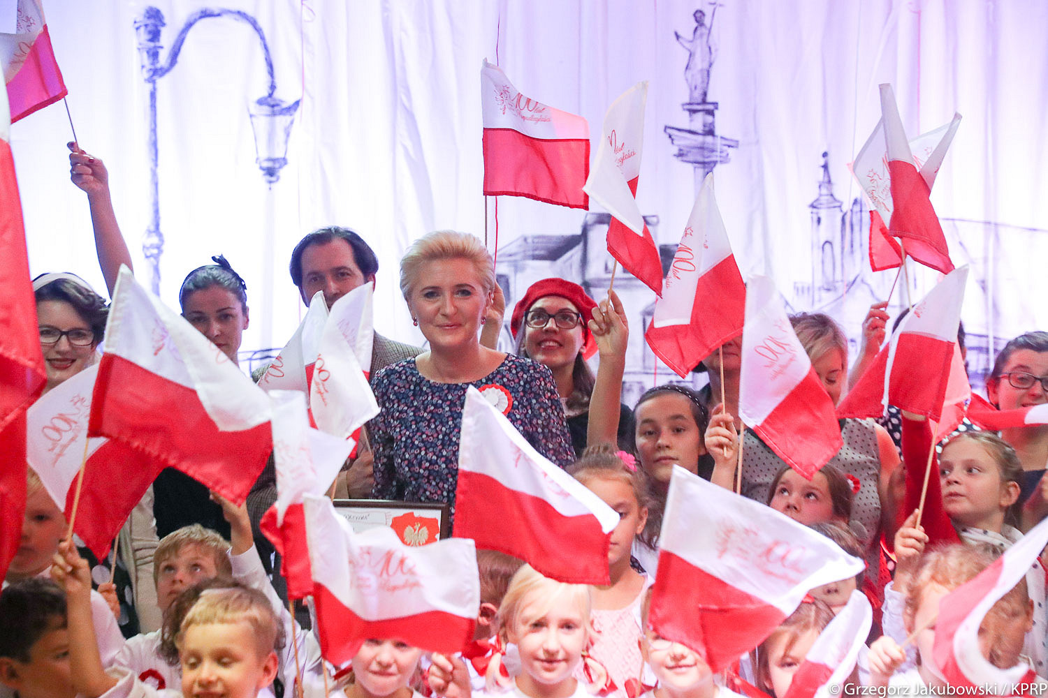 Czwarty rok aktywności Pierwszej Damy Agaty Kornhauser-Dudy - zdjęcie w treści artykułu nr 174