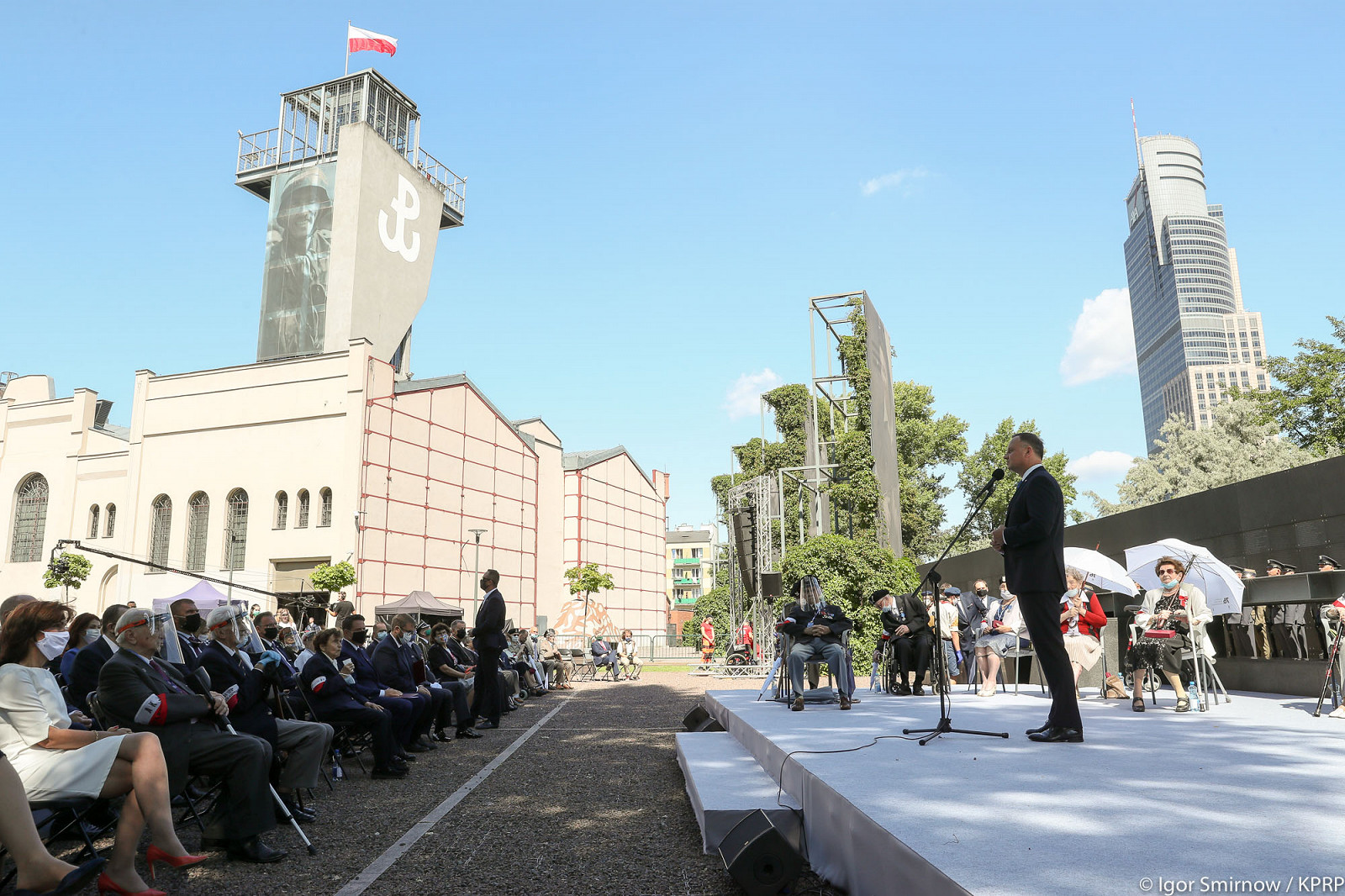 Prezydent: Powstańcy Warszawscy to bohaterowie naszych czasów - zdjęcie w treści artykułu