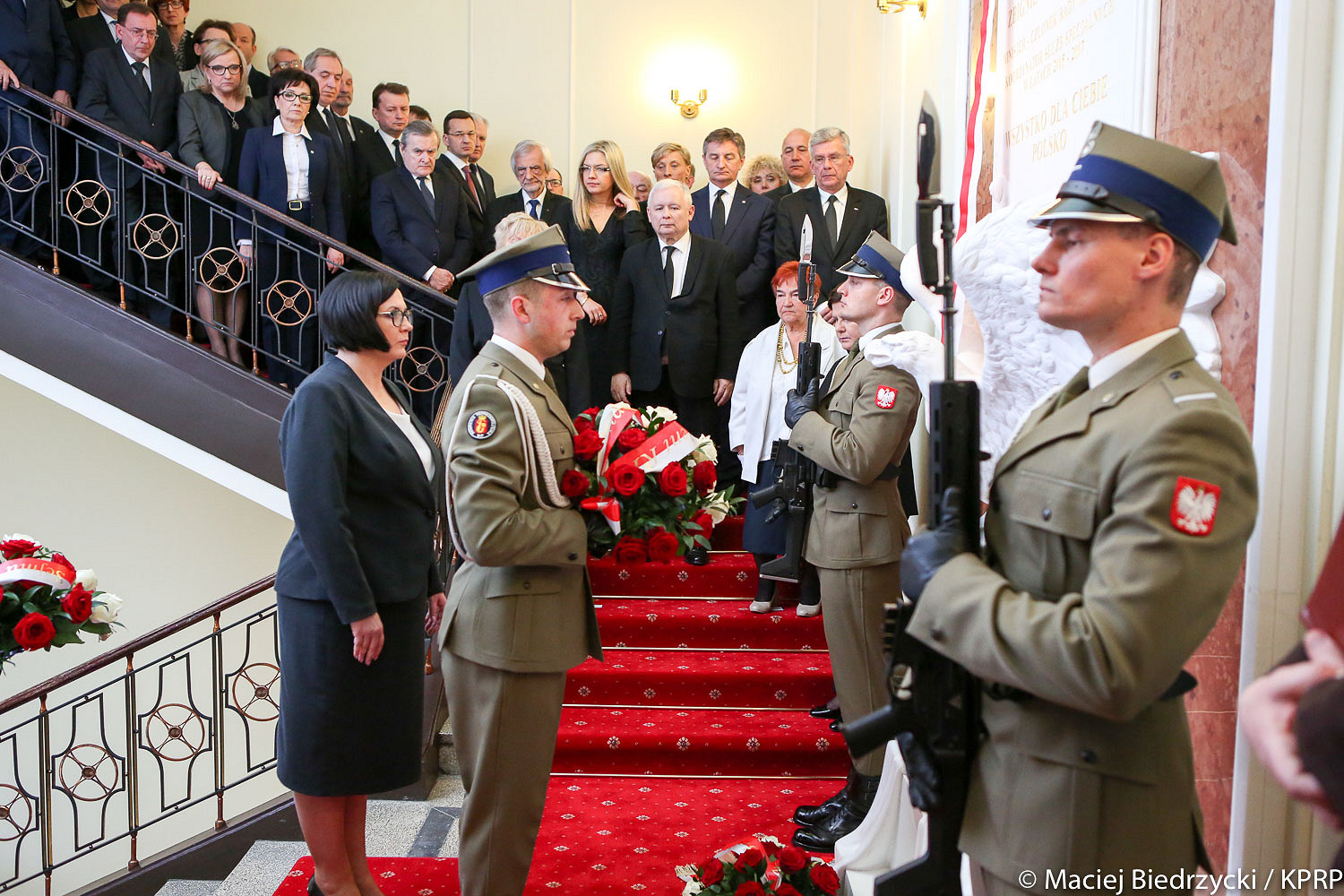 Obchody 7. rocznicy katastrofy smoleńskiej PL/ENG - zdjęcie w treści artykułu nr 13