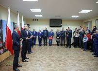 891364757.jpg