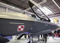 2015950890.jpg