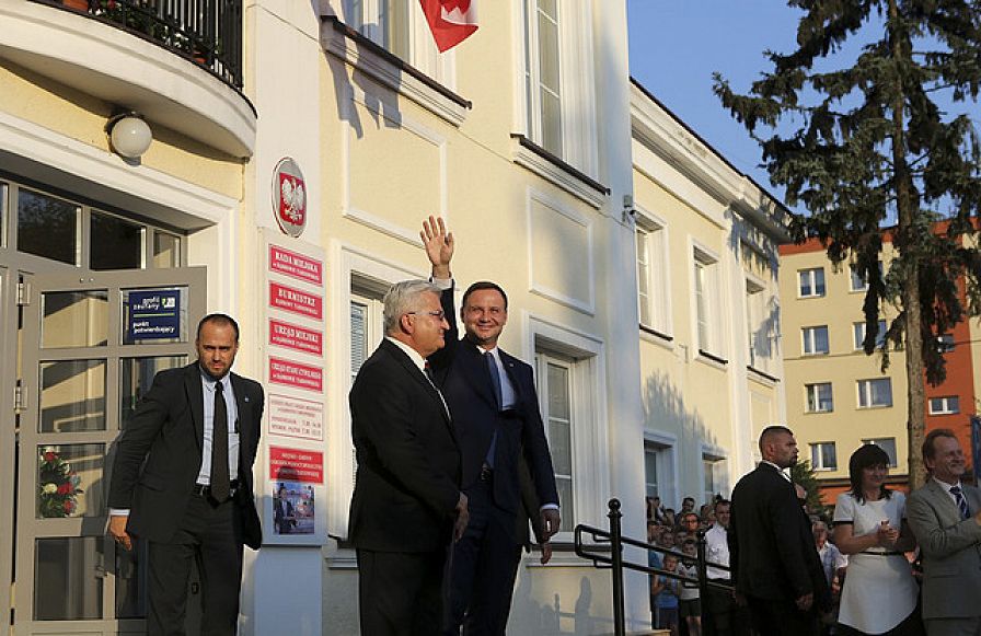 373635478.jpg
