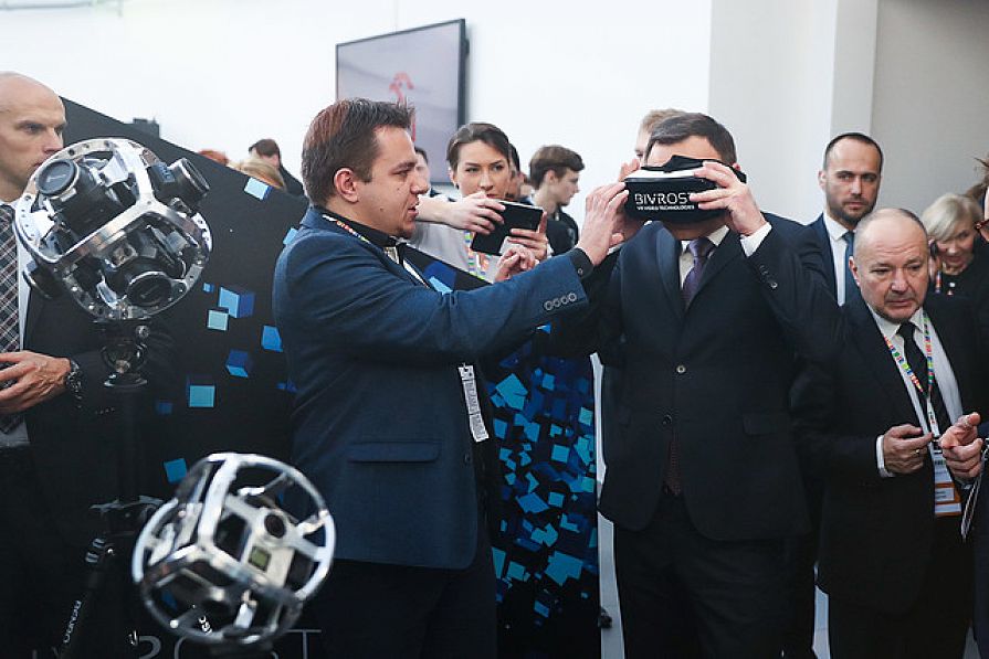 854039280.jpg