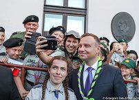 1881114378.jpg