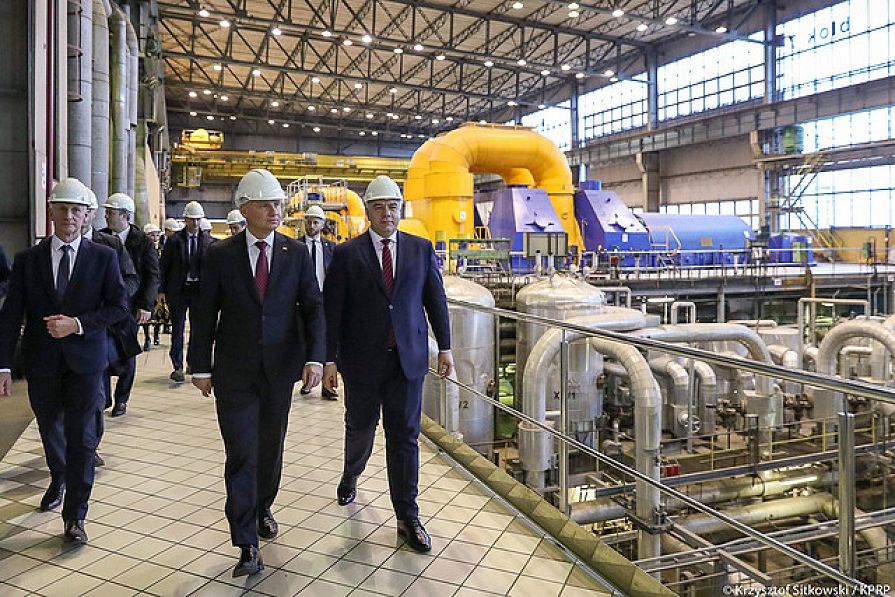 414645033.jpg