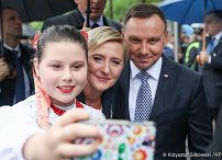 2000614789.jpg
