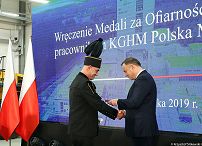 2108106657.jpg
