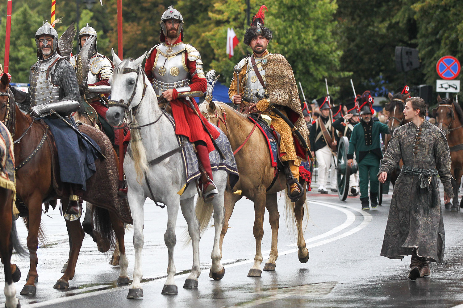 Udział Prezydenta w obchodach Święta Wojska Polskiego - zdjęcie w treści artykułu nr 19