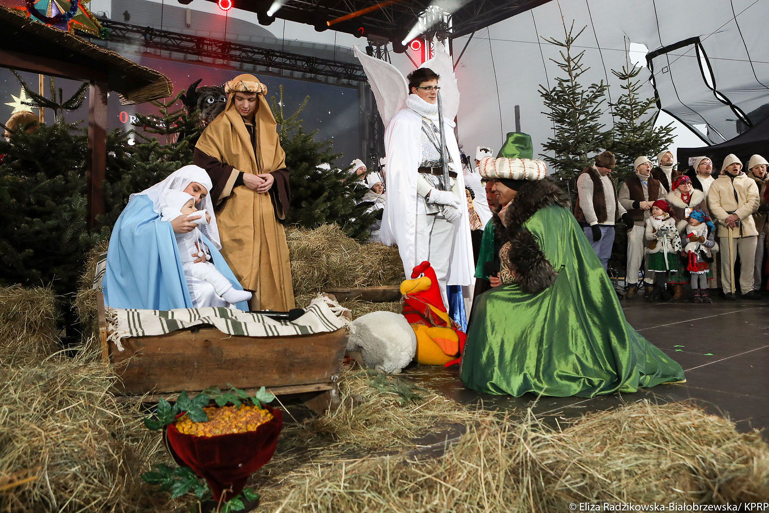 Orszak Trzech Króli pod hasłem „Cuda, cuda ogłaszają” - zdjęcie w treści artykułu nr 1