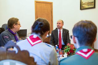 krsi7762.jpg