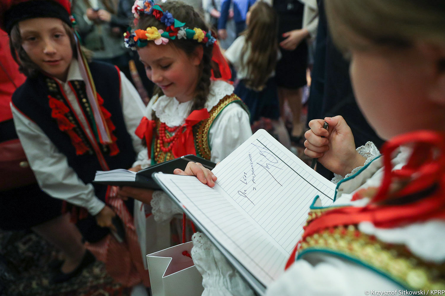 Bruksela. Spotkanie Pary Prezydenckiej z Polonią - zdjęcie w treści artykułu nr 4