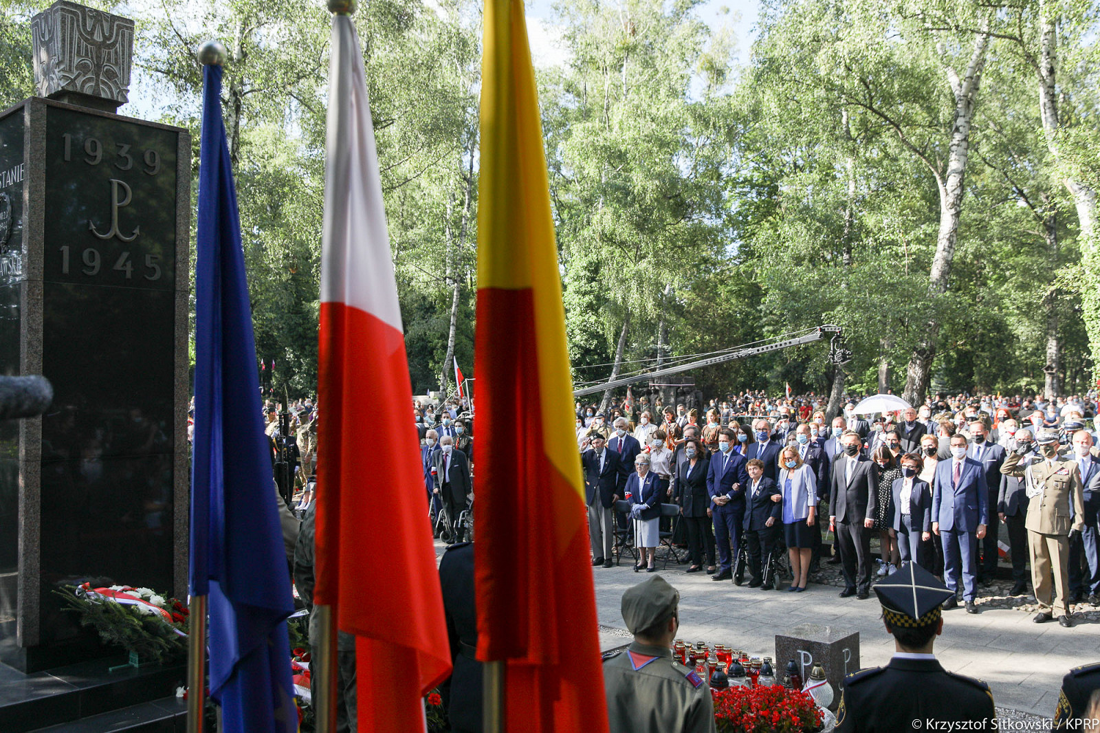 Hołd dla Bohaterów Walczącej Stolicy - zdjęcie w treści artykułu