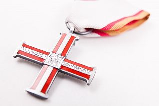 Krzyż Wolności i Solidarności
