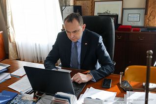 002_Adam_Kwiatkowski_NRR_online_20220121_GJB_0085.jpg