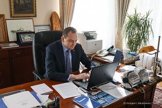 001_Adam_Kwiatkowski_NRR_online_20220121_GJB_0073.jpg