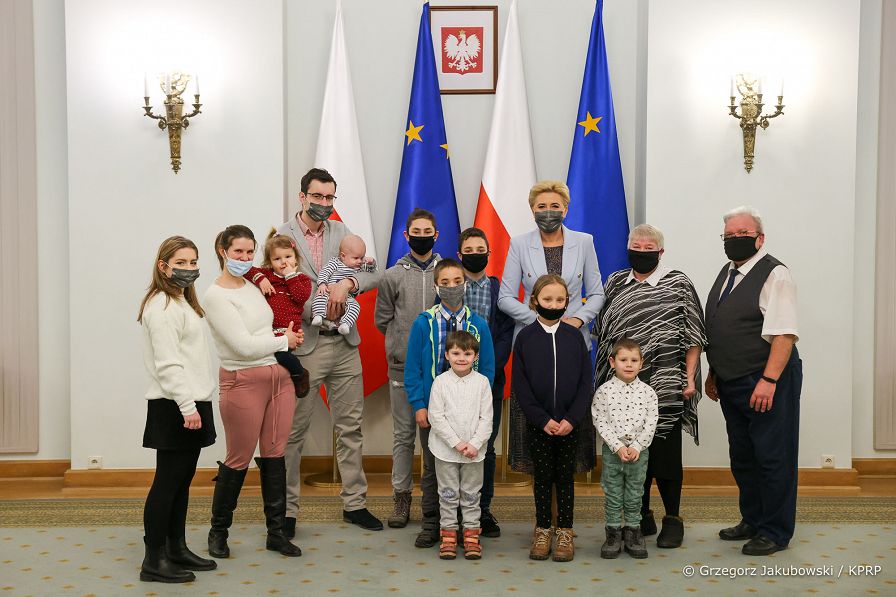 002_Agata_Kornhauser-Duda_RDD_Torun_Palac_20220121_GJB_0153.jpg