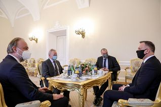 03__Andrzej_Duda_Janusz_Wojcieciechowski_Komisarz_UE_20220124_ERB55452.jpg