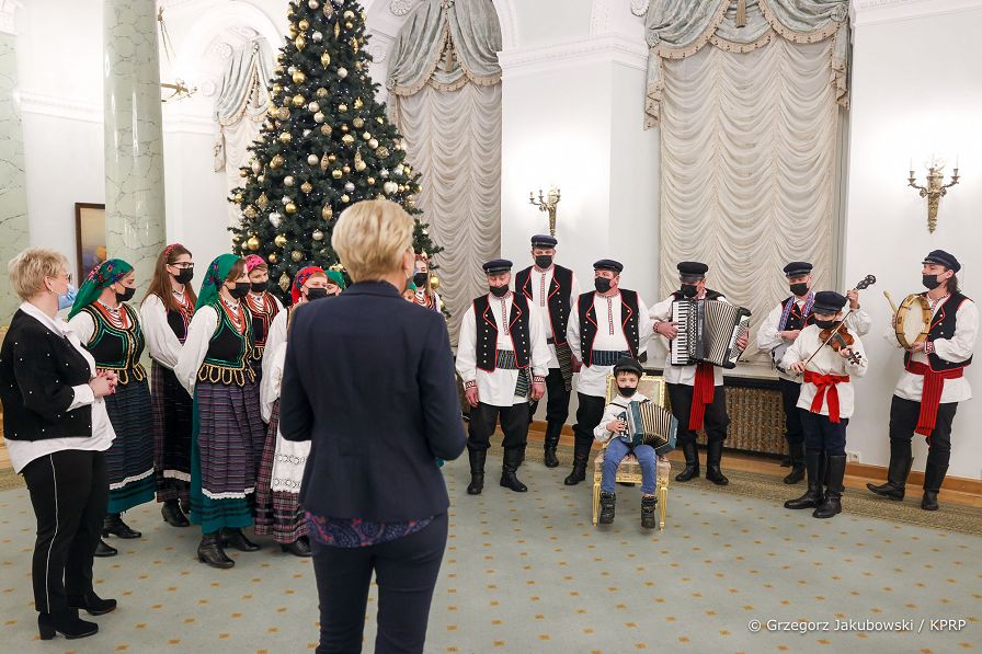 001_Agata_Kornhauser-Duda_zespol_spiewaczy_Kaweczyn_20220104_GJA_7905.jpg