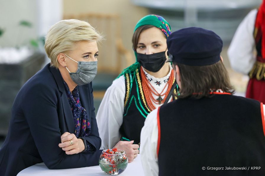 010_Agata_Kornhauser-Duda_zespol_spiewaczy_Kaweczyn_20220104_GJB_8041.jpg