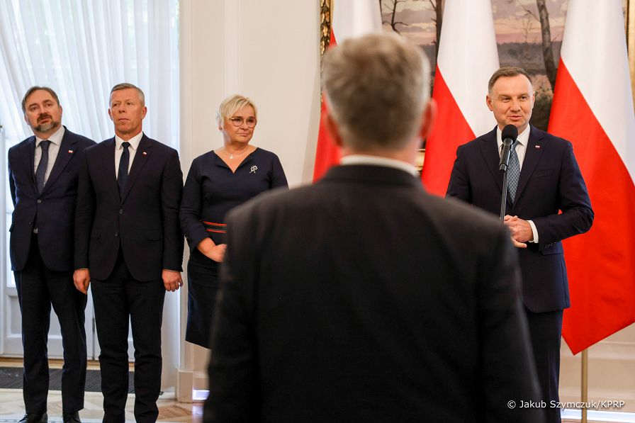 09__Andrzej_Duda_Zmiany_w_skladzie_Kierownictwa_KPRP_20221010_JS__2261.jpg