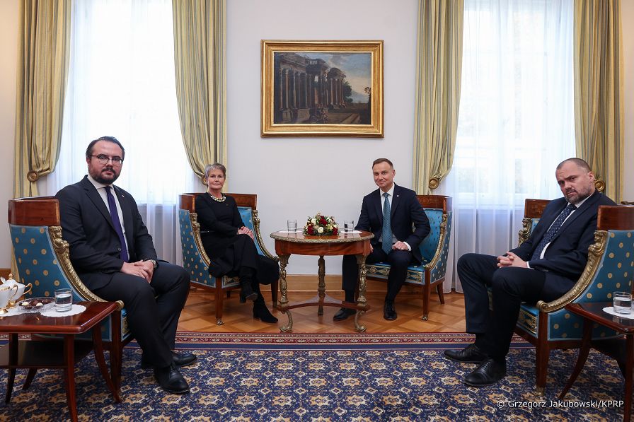 17__Andrzej_Duda_Ambasador_Finlandii_Paivi_Maarit_Laine_20221010_GJB_9239.jpg