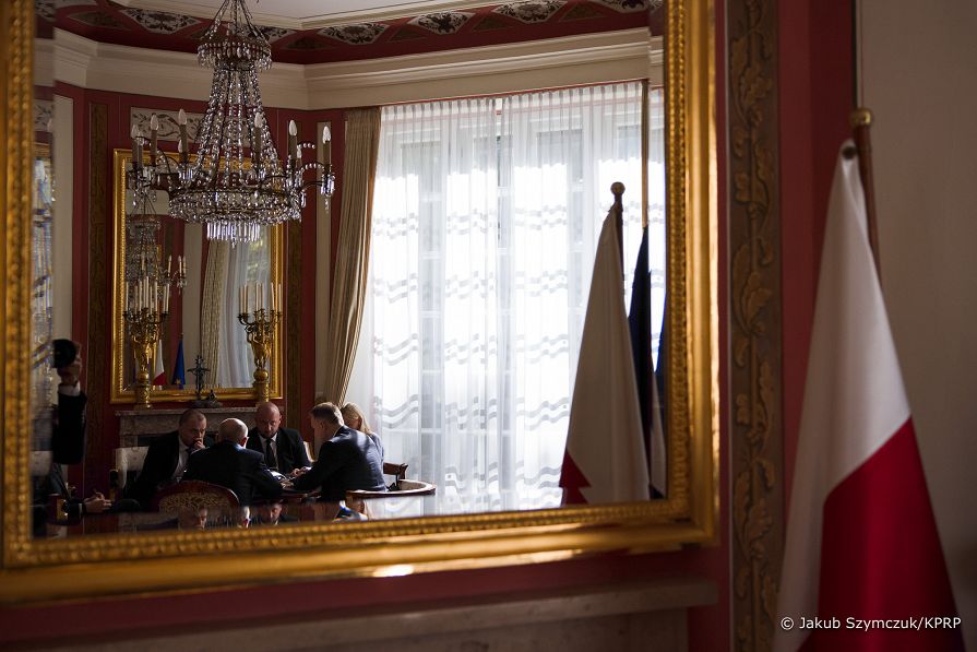 05__Andrzej_Duda_rozmowa_z_Prezydentem_Ukrainy_20221010_JS__2637.jpg