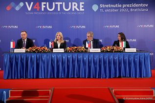14__Andrzej_Duda_Slowacja_V4_20221011_PK1_9818.jpg