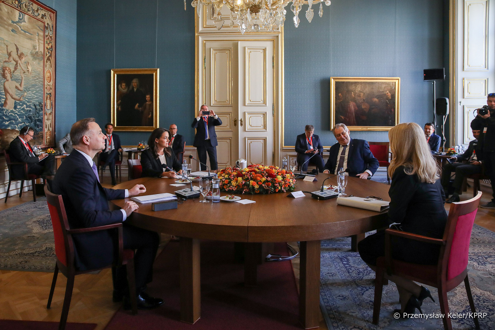 09__Andrzej_Duda_Slowacja_V4_20221011_PK1_9514.jpg [795.30 KB]