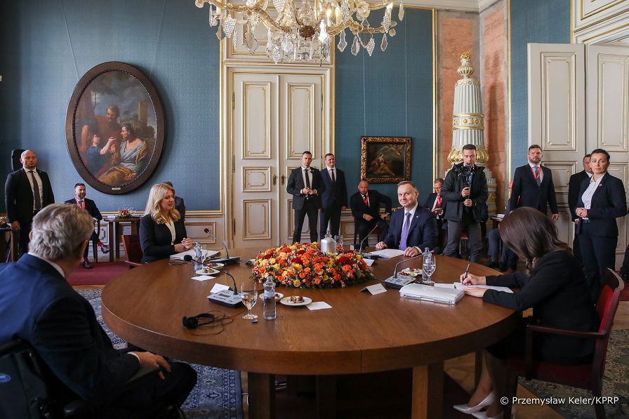 10__Andrzej_Duda_Slowacja_V4_20221011_PK1_9535.jpg