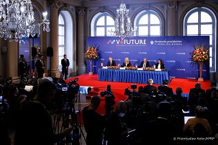 17__Andrzej_Duda_Slowacja_V4_20221011_PK1_9755.jpg
