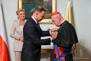 14__Andrzej_Duda_kardynal_Angelo_Comastri-_20221017_JS__3989.jpg