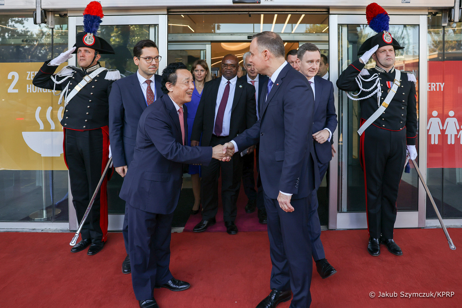 04__Andrzej_Duda_Qu_Dongyu_FAO_20221018_JS__4812.jpg [721.78 KB]