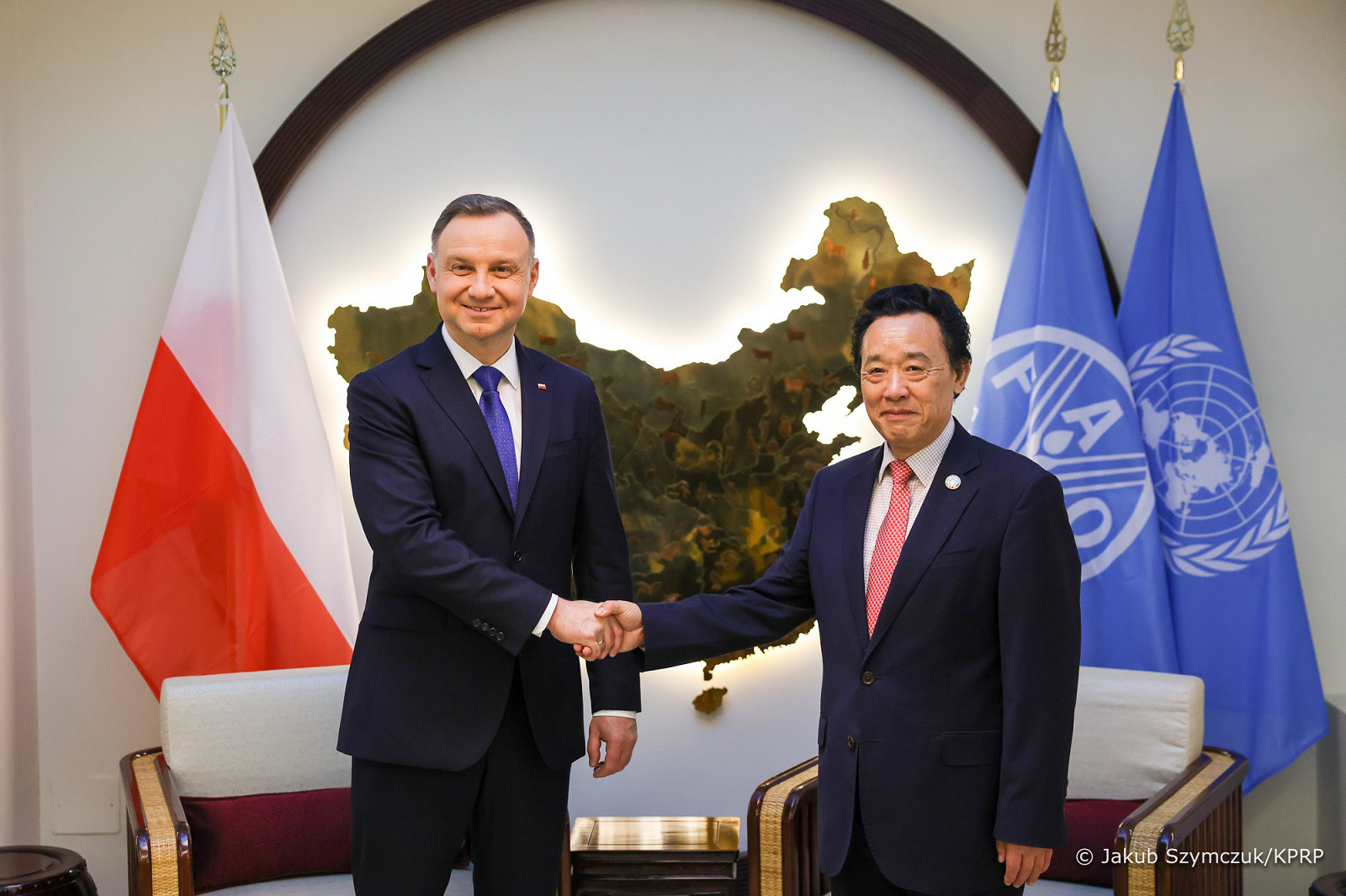02__Andrzej_Duda_Qu_Dongyu_FAO_20221018_JS__4689.jpg [521.89 KB]