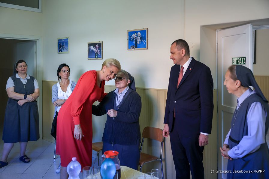 26__Agata_Kornhauser_Duda_szkola_przedszkole_Siostr_Urszulanek_Rzym_20221018_GJA_5547.jpg