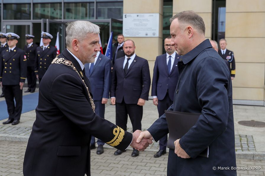 01__Andrzej_Duda_Akademia_Marynarki_Wojennej_Gdynia_20221021_MB2_9141.jpg