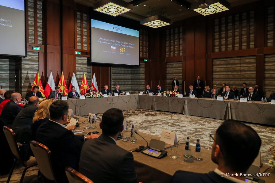 02__Andrzej_Duda_Stewo_Pendarowski_Prezydent_Macedonii_spotkanie_gospodarcze_20221024_MB2_9386.jpg