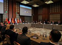 02__Andrzej_Duda_Stewo_Pendarowski_Prezydent_Macedonii_spotkanie_gospodarcze_20221024_MB2_9386.jpg