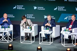 Poznanski-Kongres-Gospodarczy-na-Stadionie-Miejskim-15.jpg