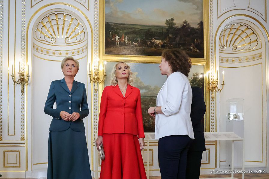 06__Agata_Kornhauser_Duda_Lidija_DJUKANOVIC_Zamek_Krolewski-_20221027_GJB_7675.jpg