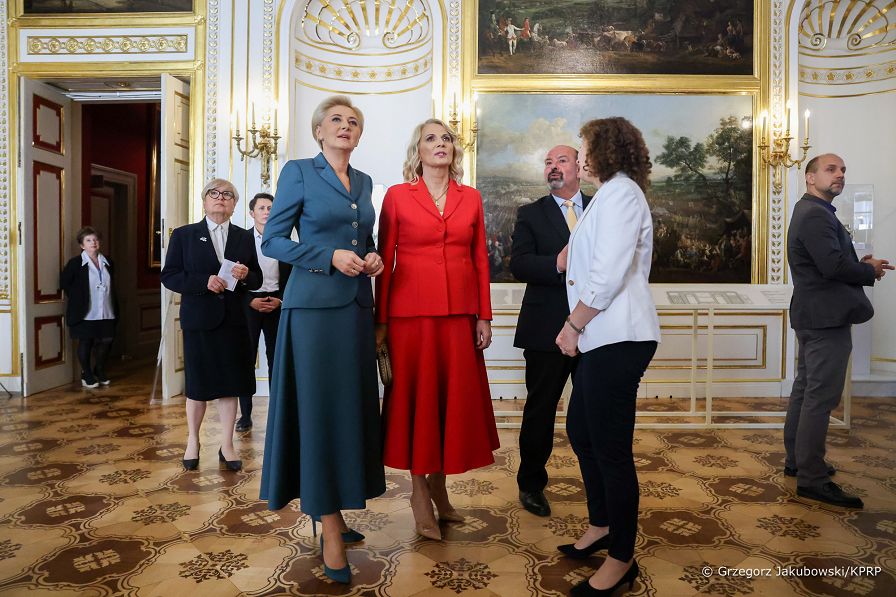 05__Agata_Kornhauser_Duda_Lidija_DJUKANOVIC_Zamek_Krolewski-_20221027_GJB_7640.jpg
