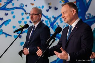 05__Andrzej_Duda_Gornoslaskie_Centrum_Zdrowia_Dziecka_Katowice -_20221003_JS__1119.jpg