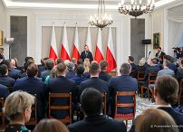 09__Andrzej_Duda_odznaczenia_Polska_Agencja_Inwestycji_Handlu_20221004_PK1_8025.jpg