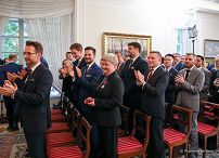03__Andrzej_Duda_odznaczenia_Polska_Agencja_Inwestycji_Handlu_20221004_PK1_7929.jpg