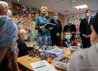 16__Agata_Kornhauser_Duda_Olena_Zelenska_Centrum_Zdrowia_Dziecka_20221004_GJA_0345.jpg