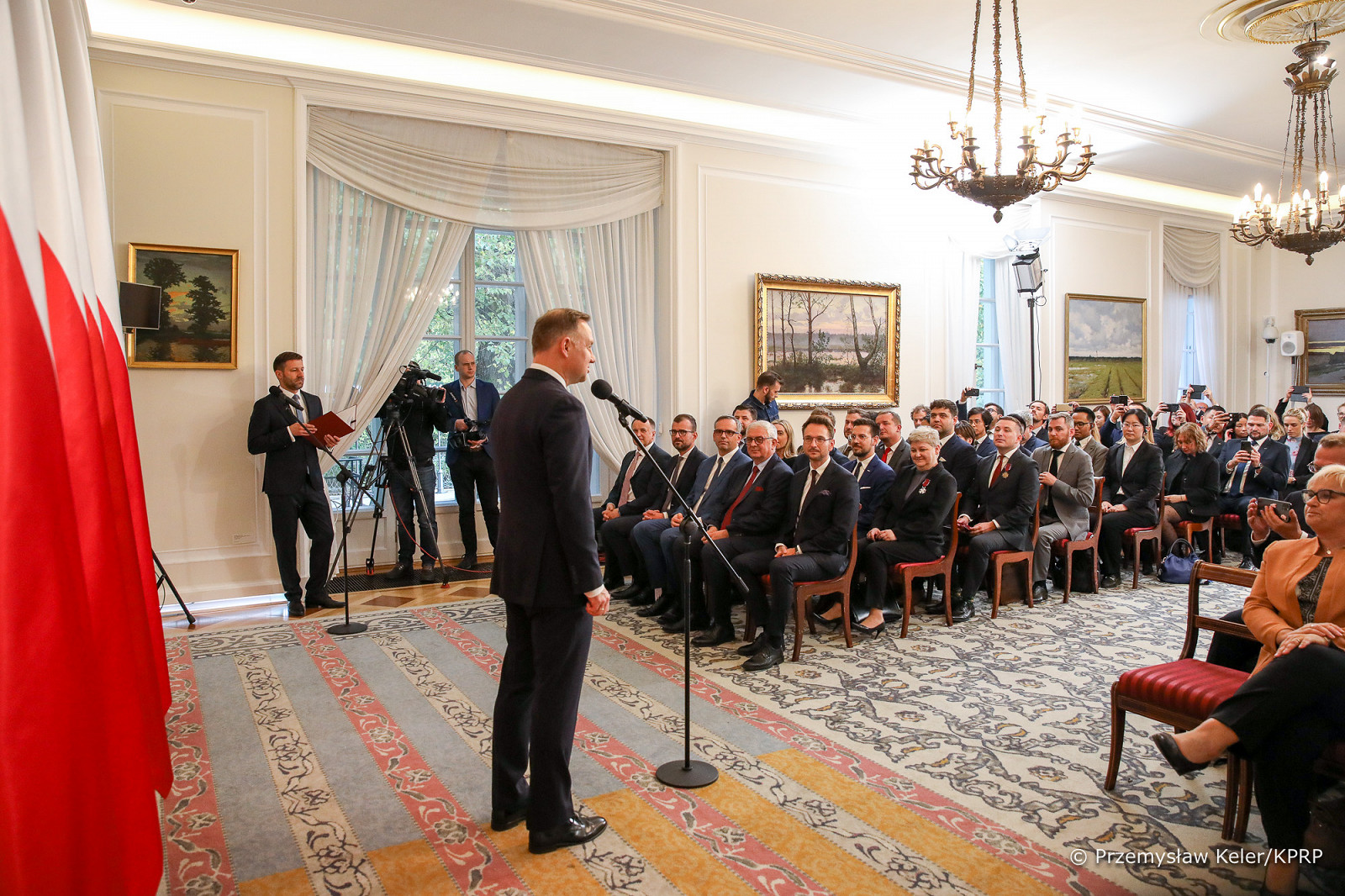 07__Andrzej_Duda_odznaczenia_Polska_Agencja_Inwestycji_Handlu_20221004_PK1_7988.jpg [941.83 KB]