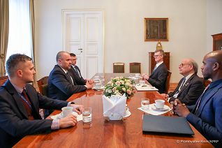 03__Jakub_Kumoch_kongresmen_Stephen_Cohenen_20221004_PK1_8247.jpg