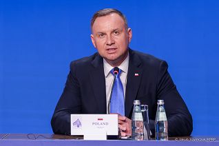 12__Andrzej_Duda_szczyt_ARRAIOLOS_konferencja_20221006_JSZ_9533.jpg