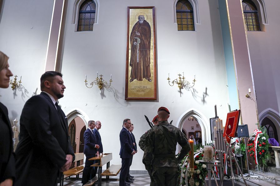 01__Andrzej_Duda_pogrzeb_MIeszyslawa_Gila_20221007_JS__2074.jpg