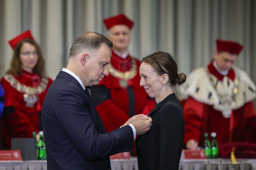 02__Andrzej_Duda_uniwersytet_Ekonominczy_Krakow_20221007_JSZ_9901.jpg